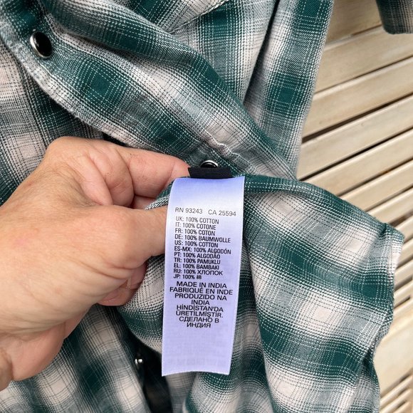 Diesel Men's XL Short Sleeve - Picture 5 of 5